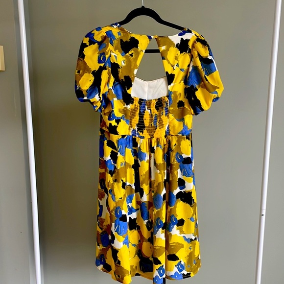 Neiman Marcus patterned dress size 8 - Picture 3 of 3
